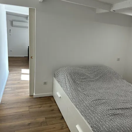 Apartment Entier
